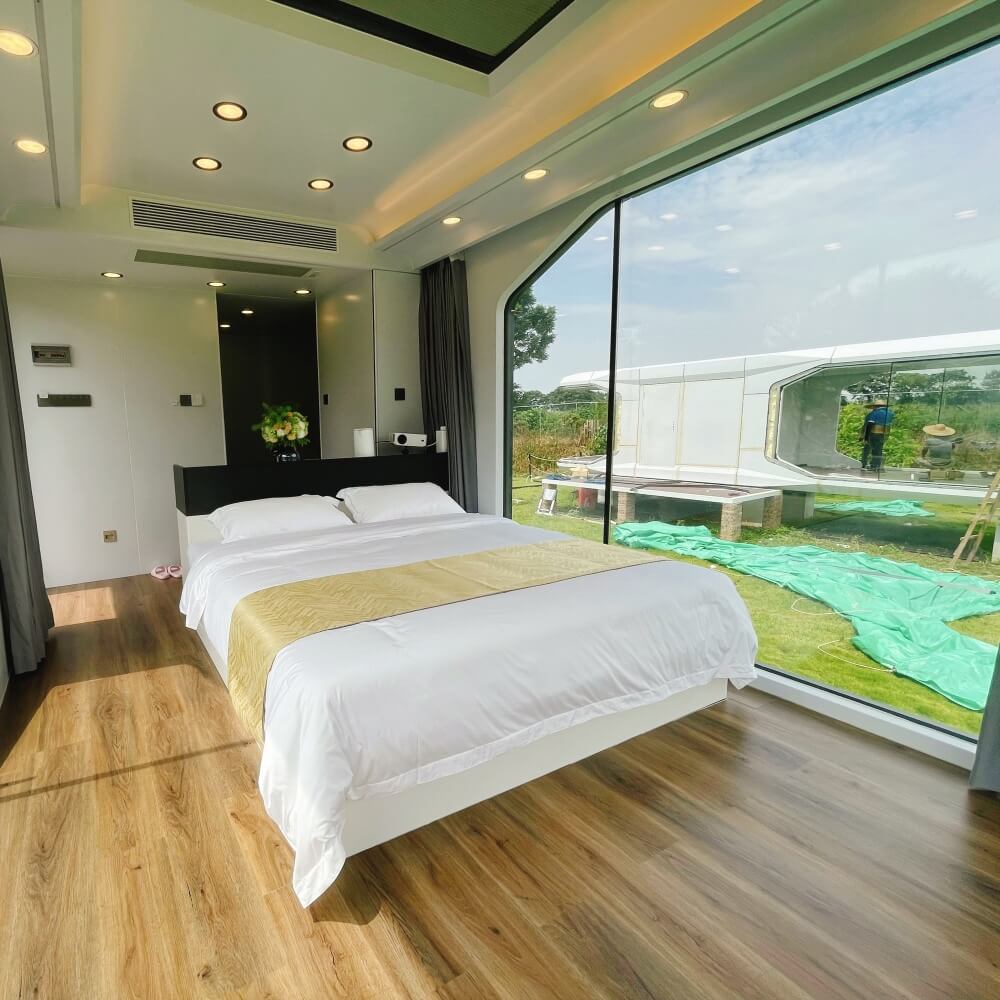 Capsule House E5